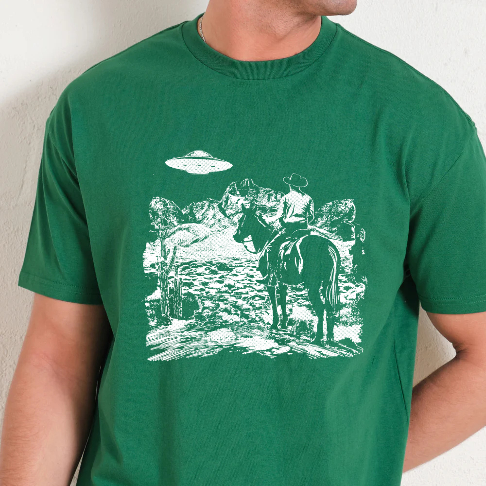 Retro Cowboy UFO Western Aesthetic Graphic Vintage Futuristic Cowboy T-Shirt