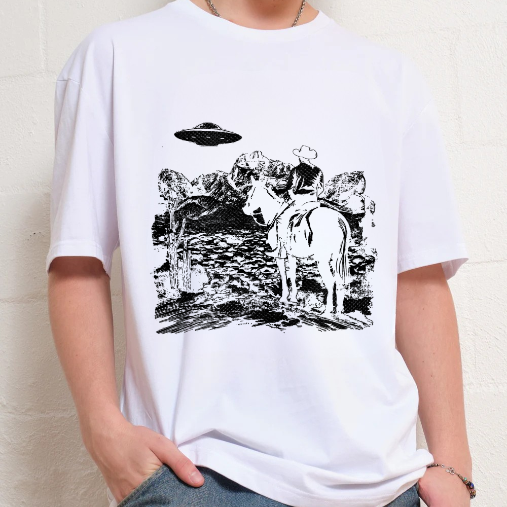 Retro Cowboy UFO Western Aesthetic Graphic Vintage Futuristic Cowboy T-Shirt